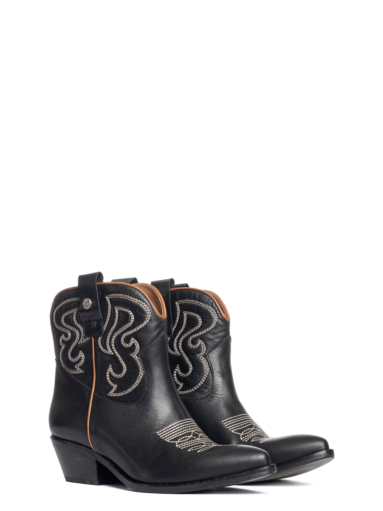 Alma Tronchetti texani in vitello nero e profilo cuoio