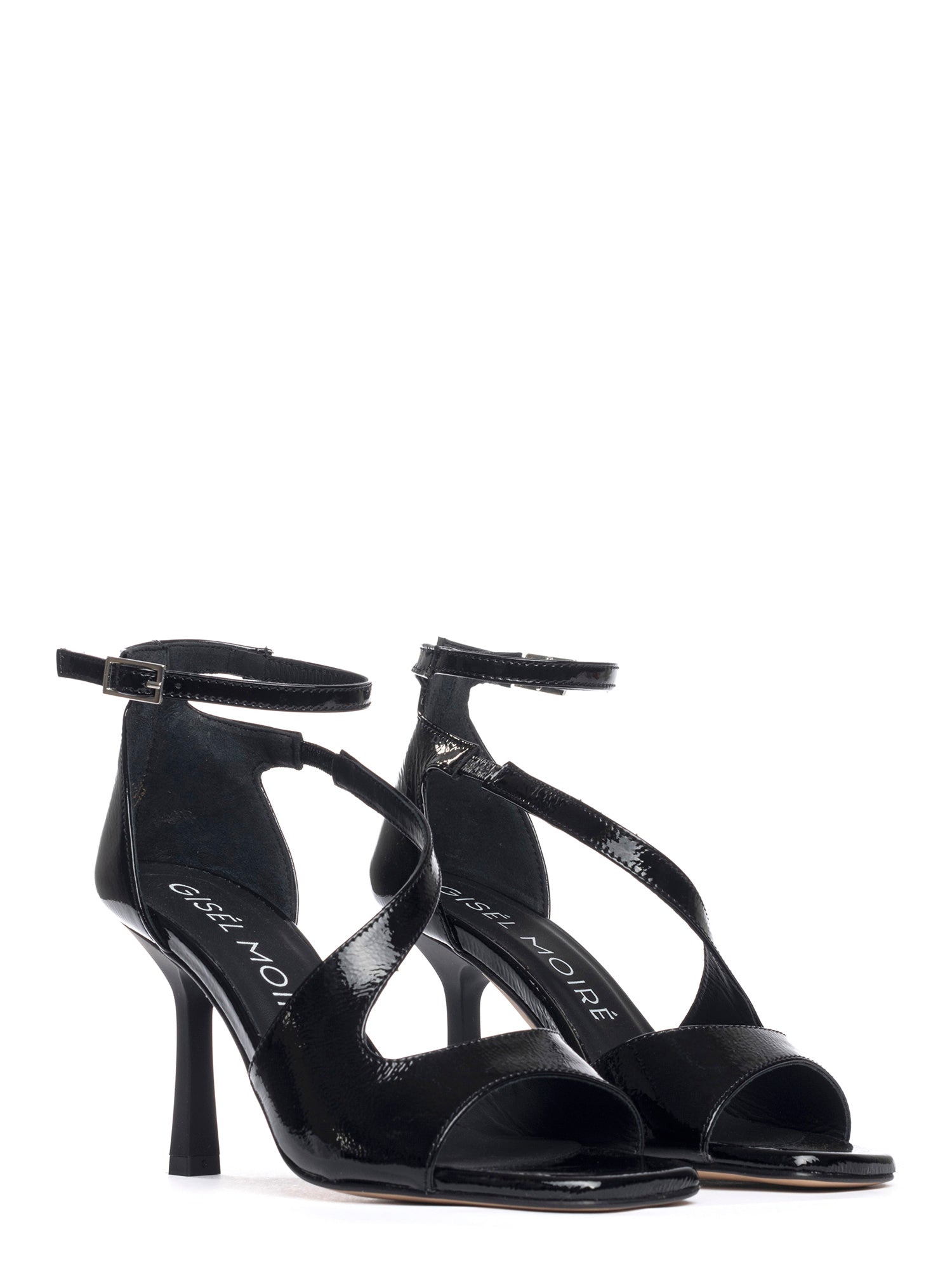 Berenge Sandali spuntati in pelle verniciata nero