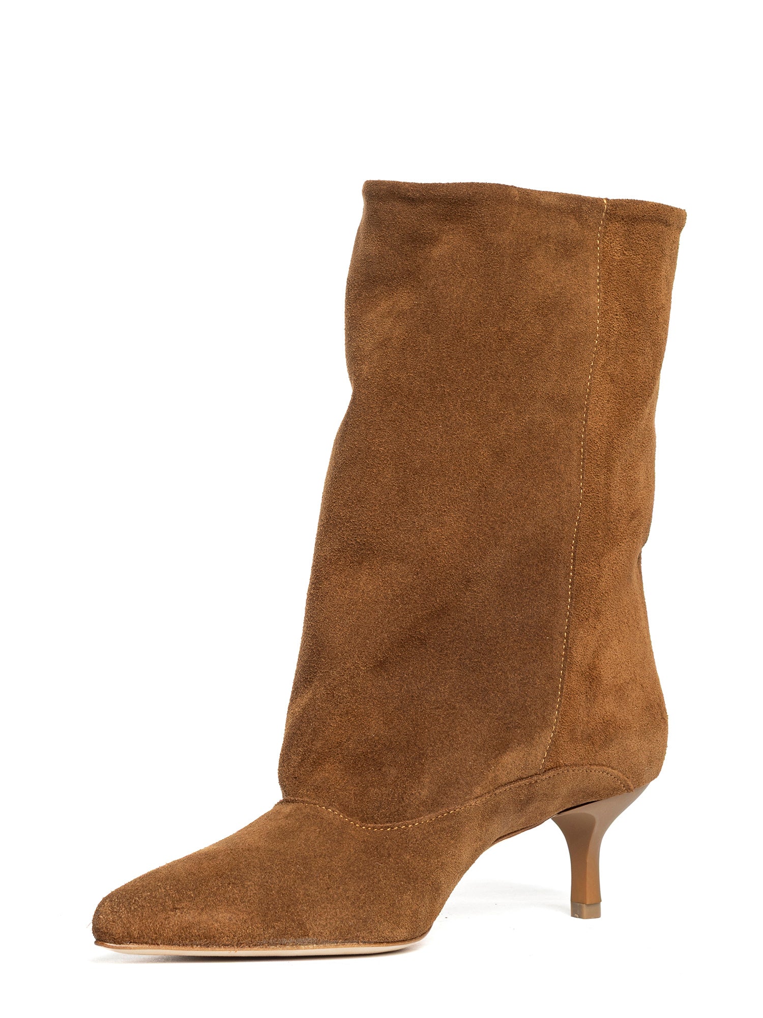 Dana Tronchetti in camoscio arabica