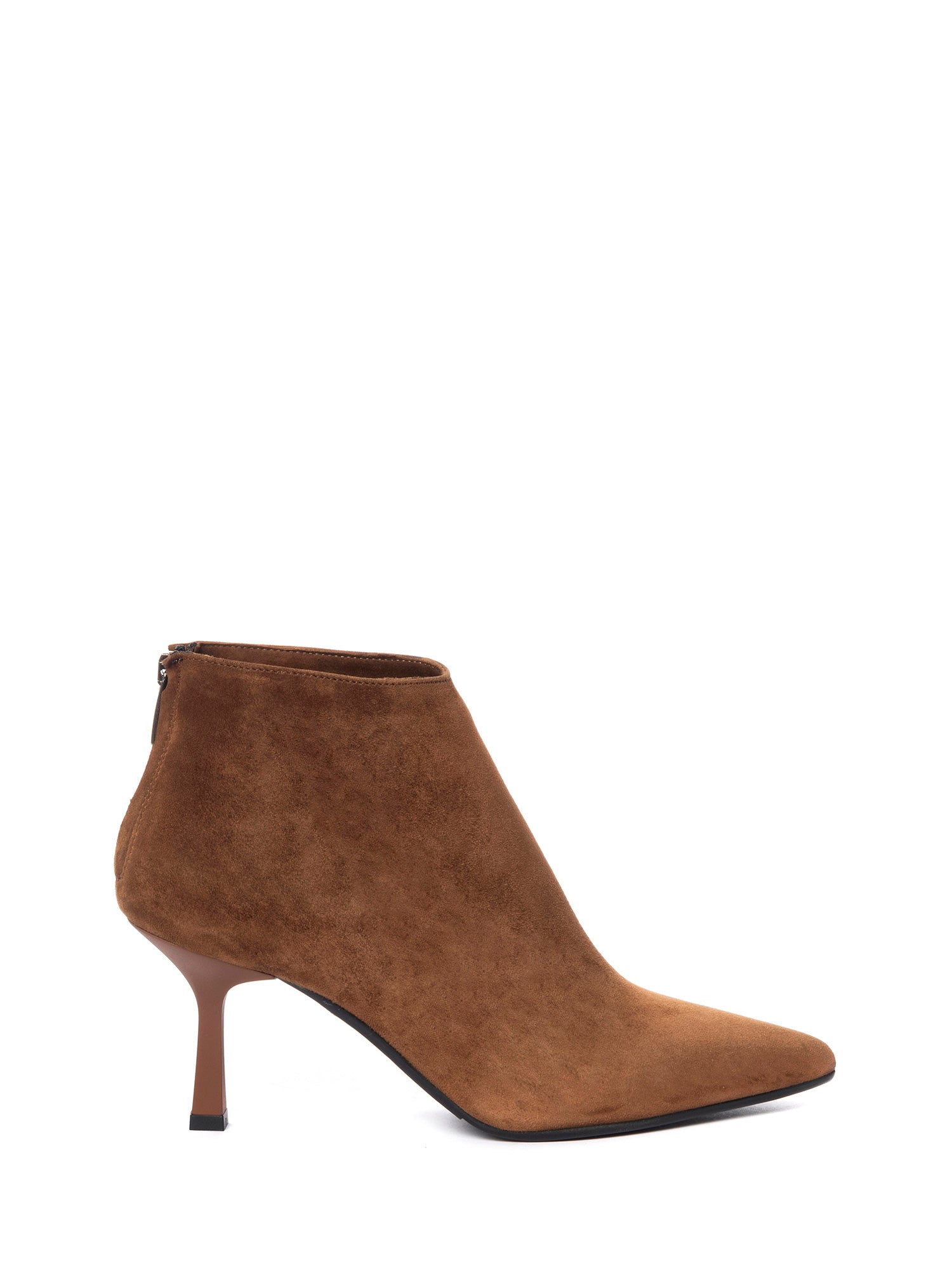 Elise Tronchetti in camoscio cuoio