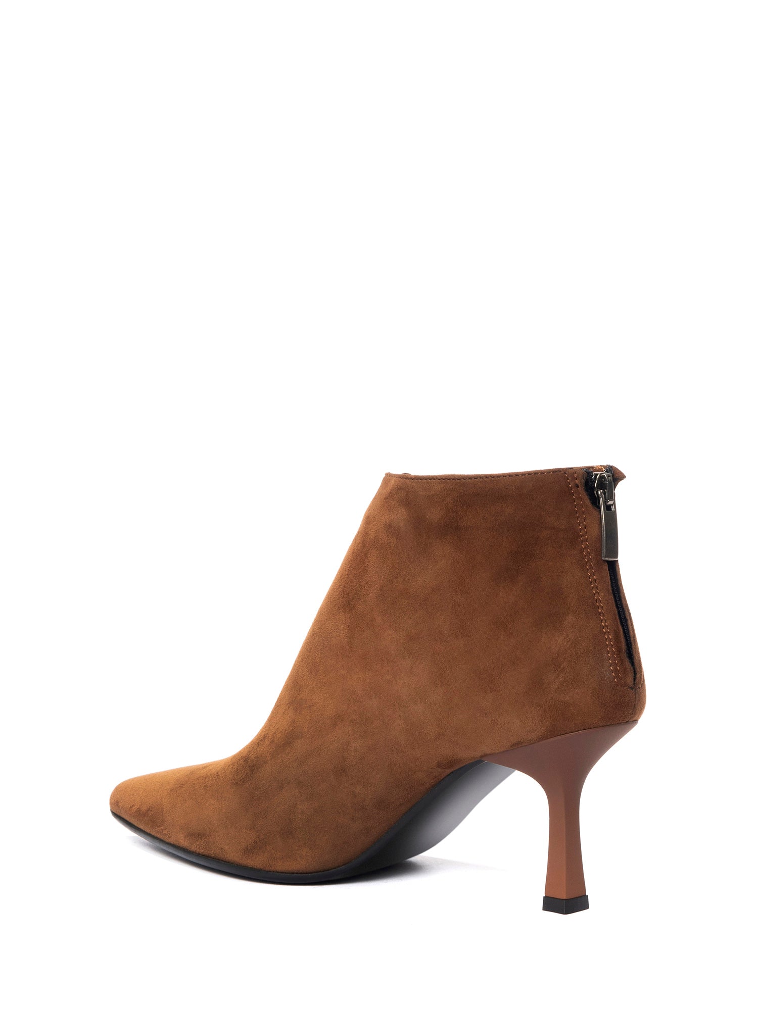 Elise Tronchetti in camoscio cuoio