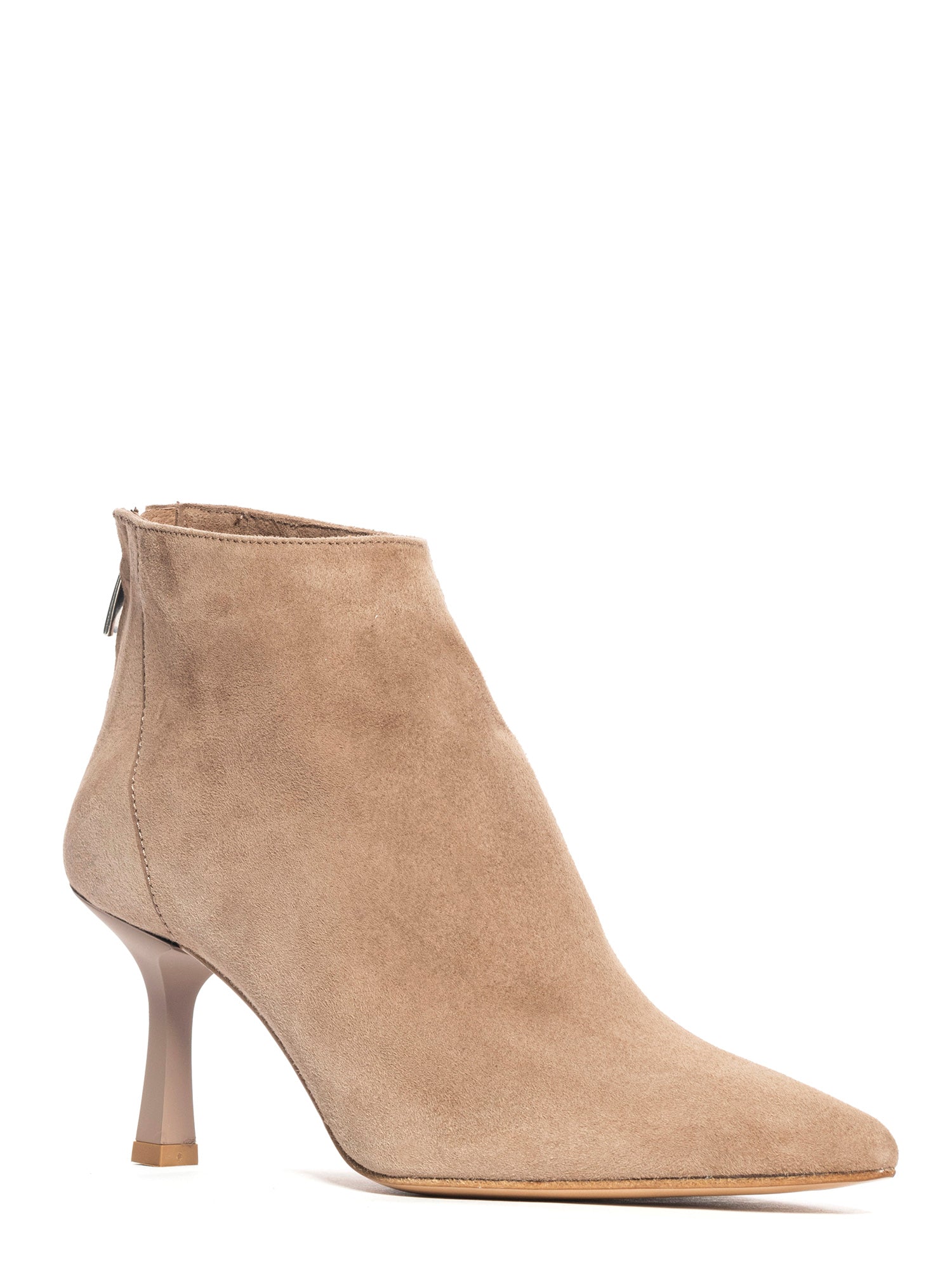 Elise Tronchetti in camoscio rosa antico