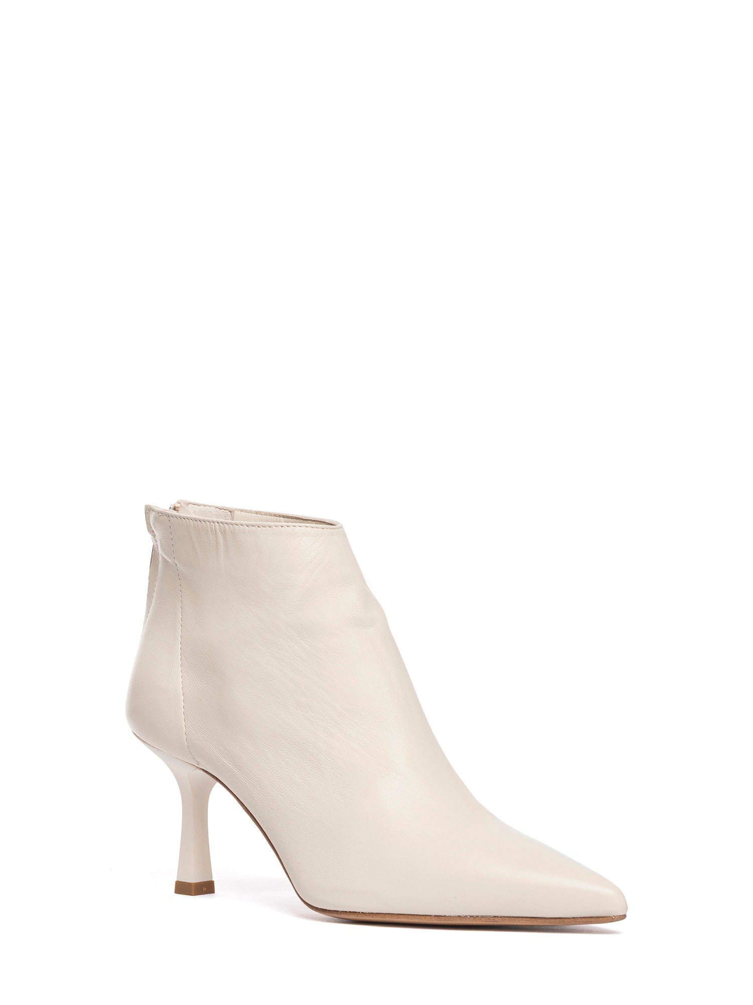 Elise Tronchetti in nappa off white