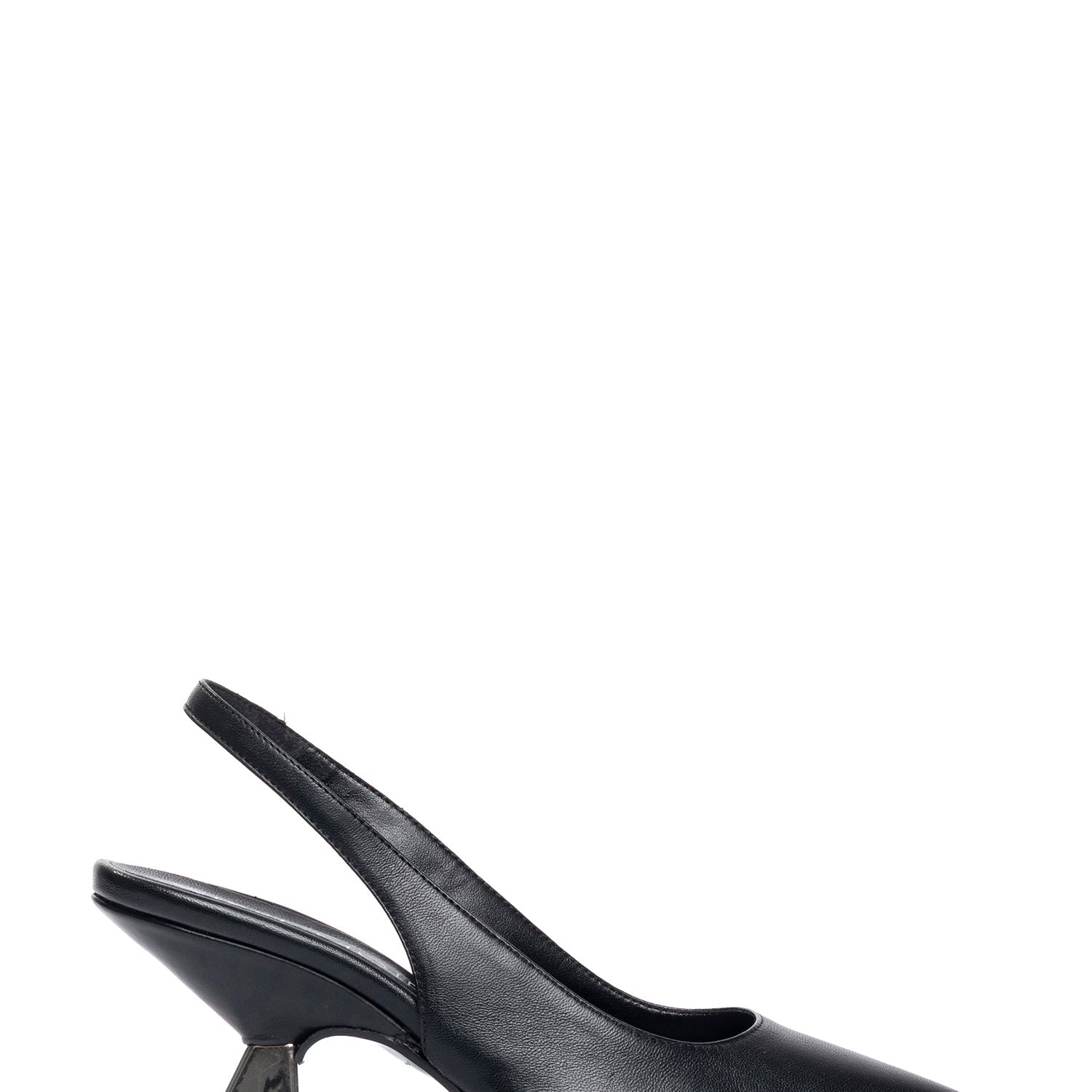 Lia Chanel in nappa nero