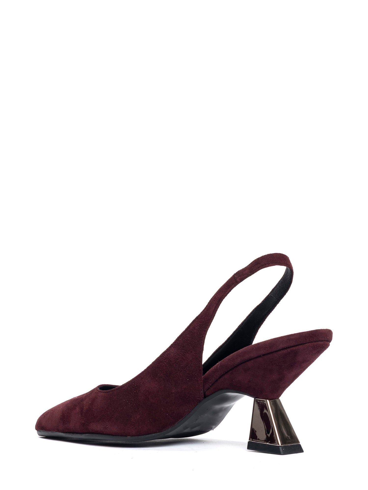 Lia Chanel in camoscio vino