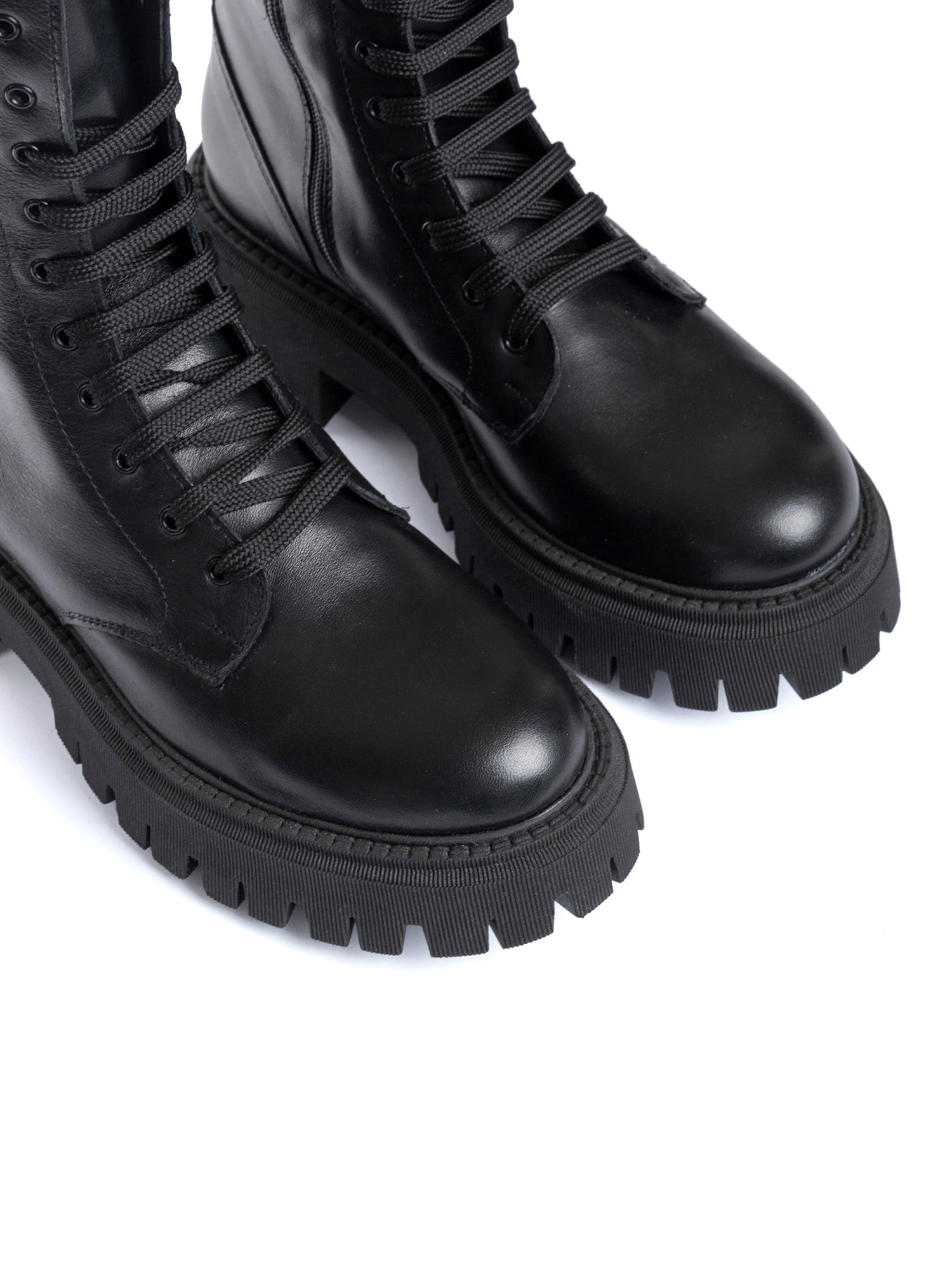 Onyx Biker in vitello nero