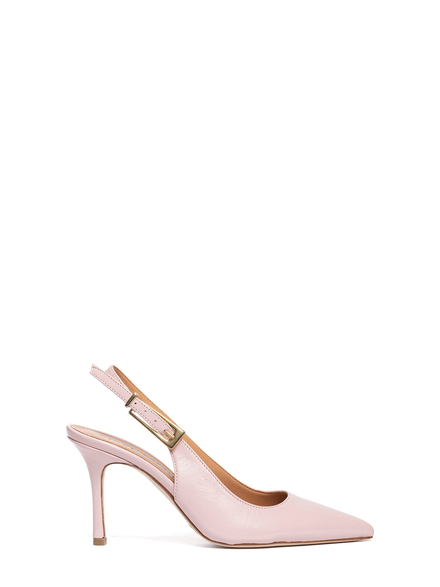 Sammy Chanel in velux floor