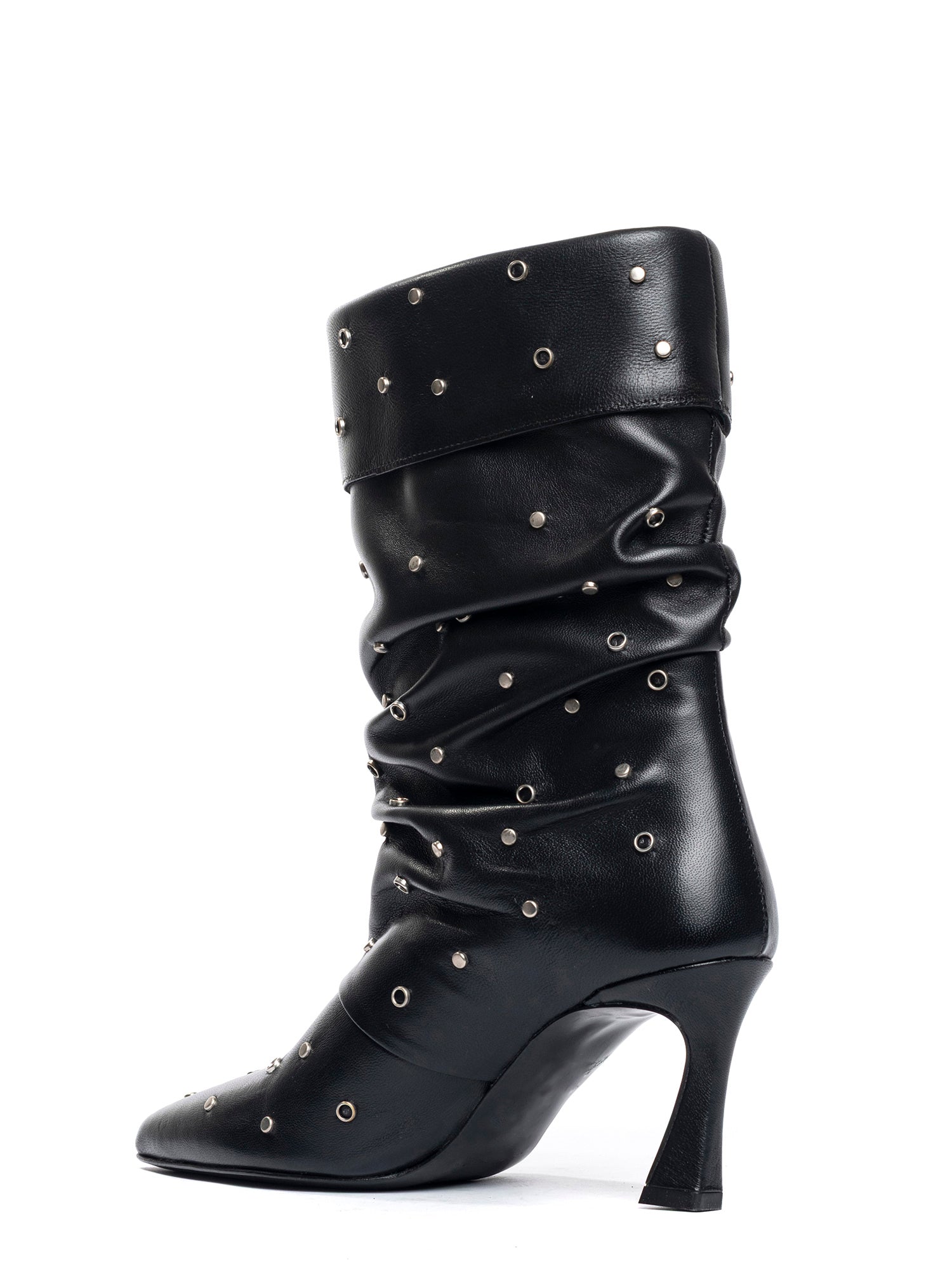 Selene Tronchetti in vitello nero