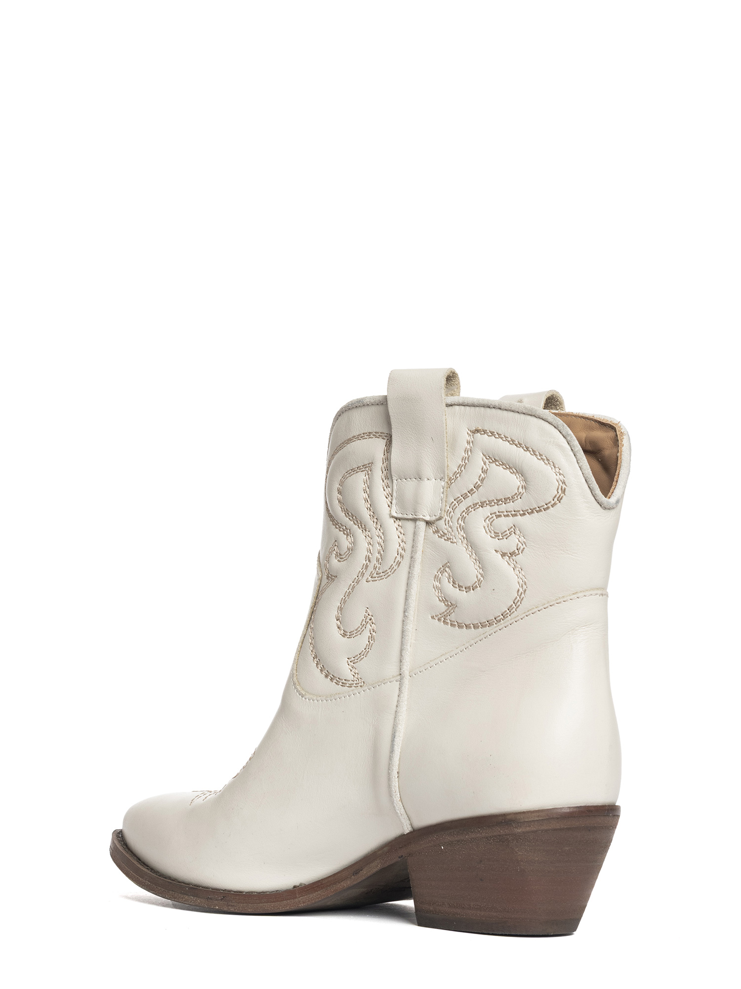 Alma Tronchetti texani in vitello latte off-white